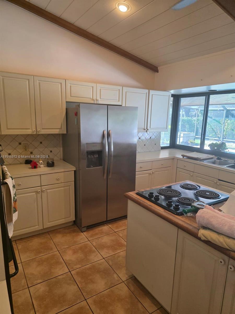 15804 SW 82nd Ct Palmetto Bay, FL 33157