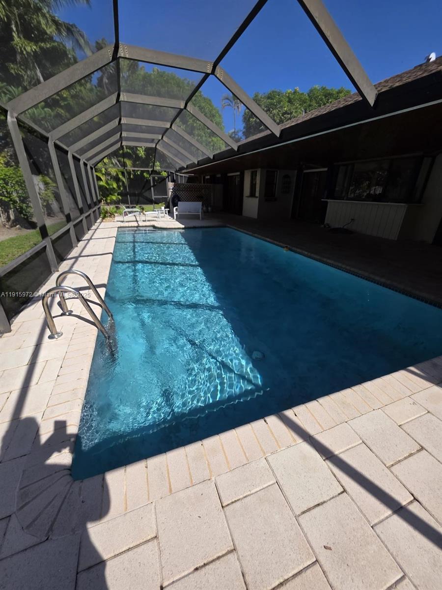 15804 SW 82nd Ct Palmetto Bay, FL 33157