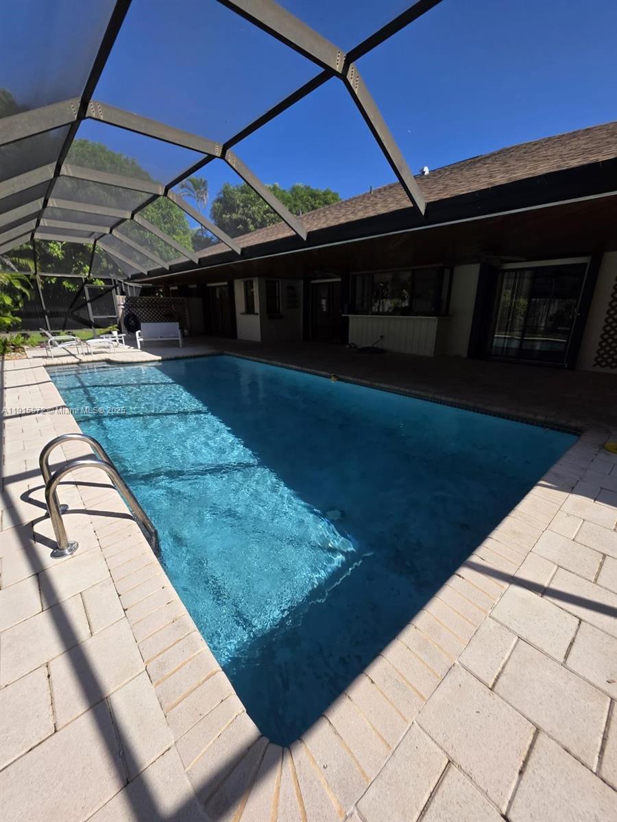 15804 SW 82nd Ct Palmetto Bay, FL 33157