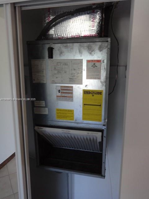 1165 98th St #403 Bay Harbor Islands, FL 33154