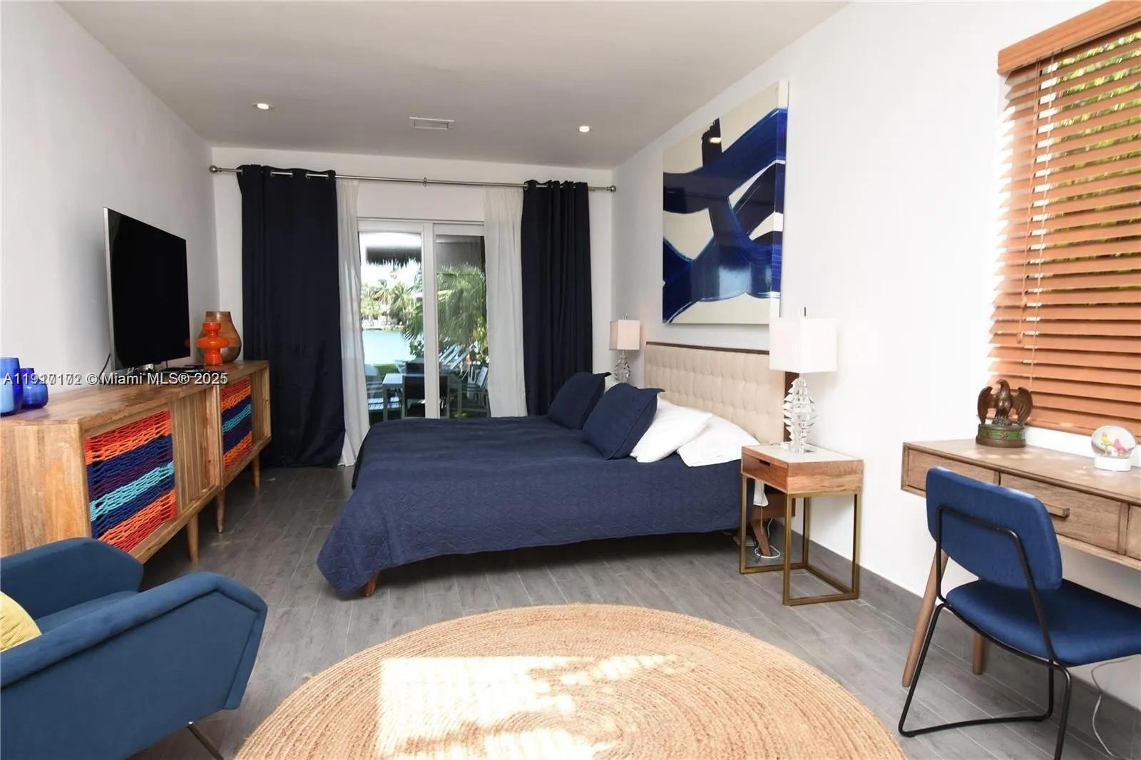 641 86th St #N/A Miami Beach, FL 33141