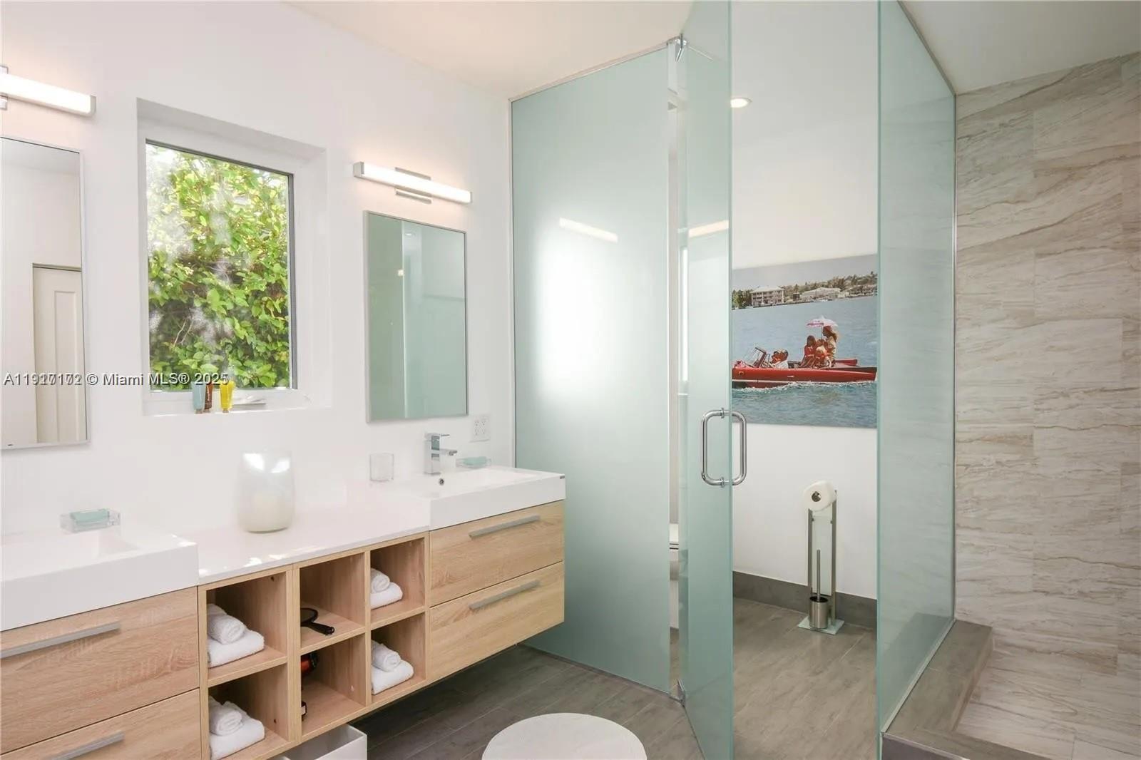 641 86th St #N/A Miami Beach, FL 33141