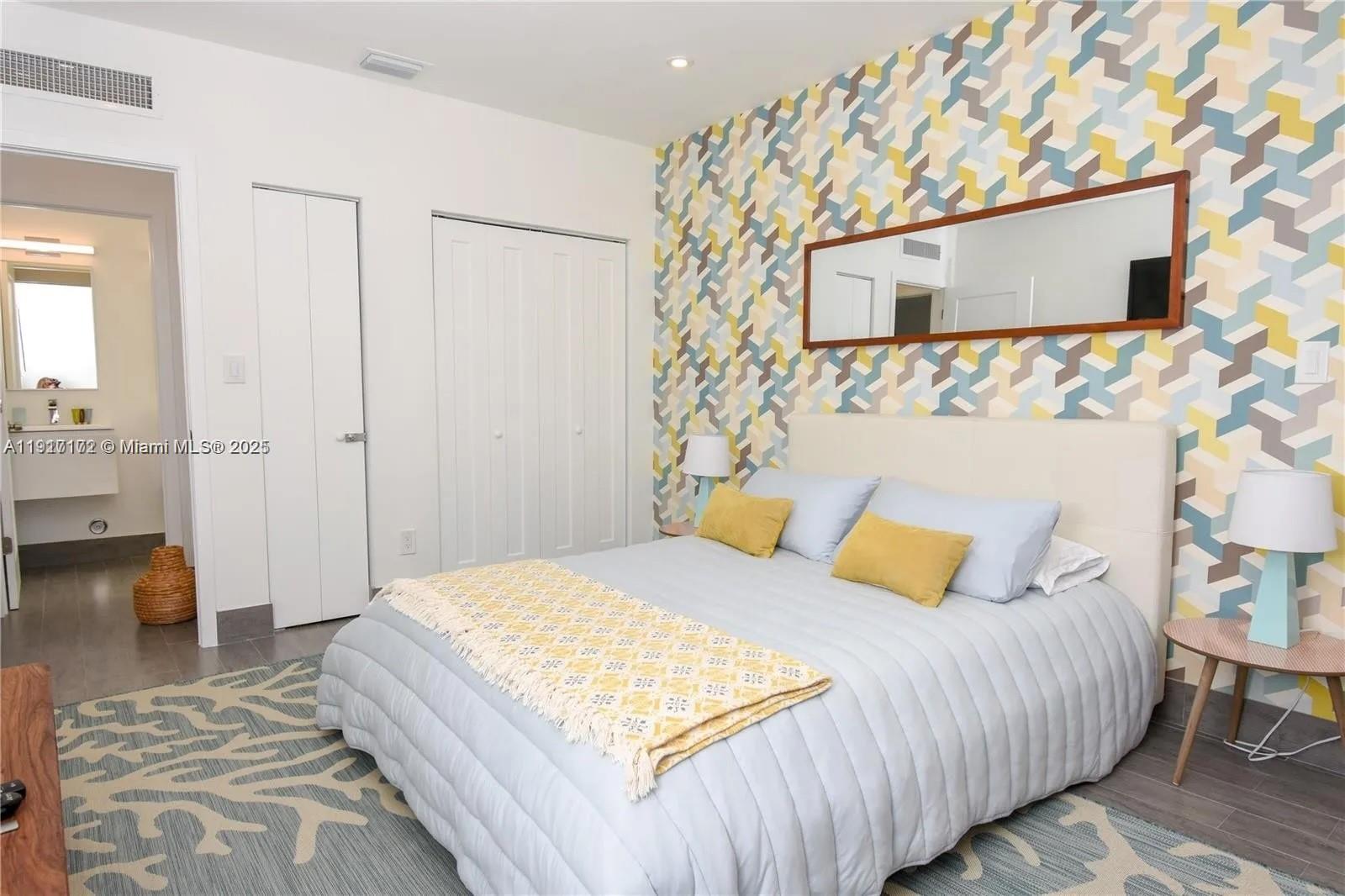 641 86th St #N/A Miami Beach, FL 33141