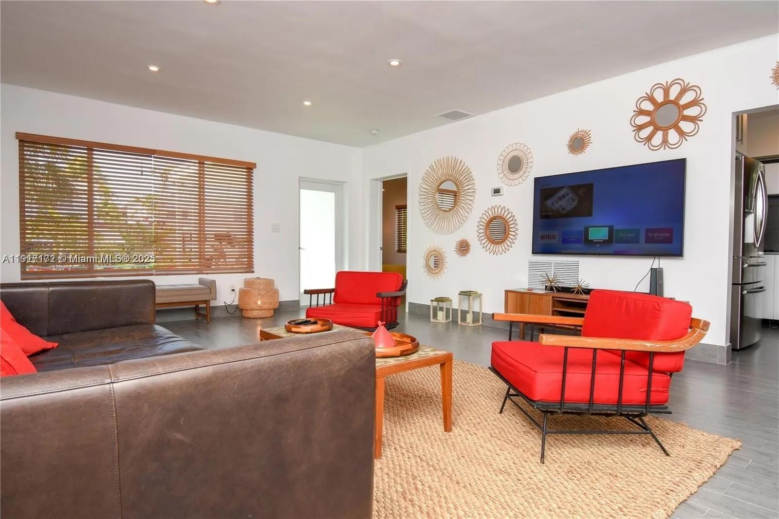 641 86th St #N/A Miami Beach, FL 33141