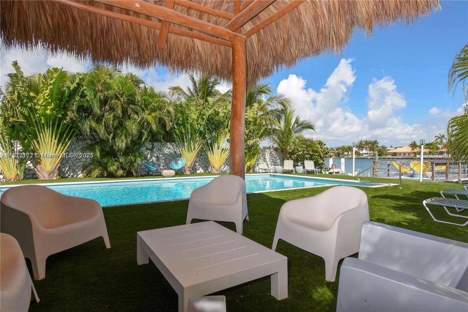 641 86th St #N/A Miami Beach, FL 33141