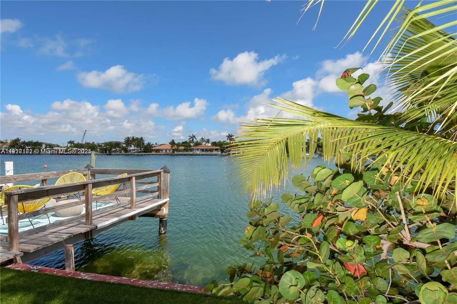 641 86th St #N/A Miami Beach, FL 33141