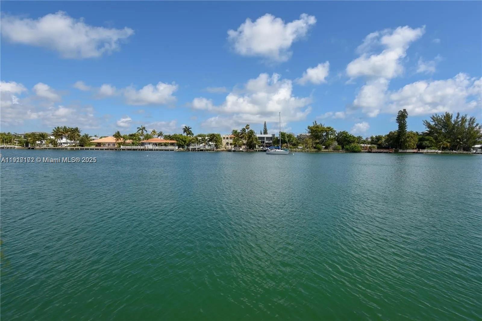 641 86th St #N/A Miami Beach, FL 33141