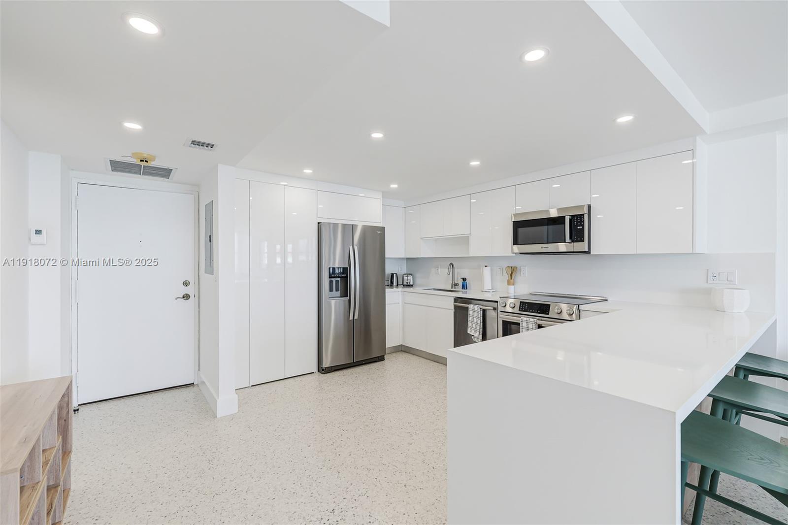 image Brickell Place I1