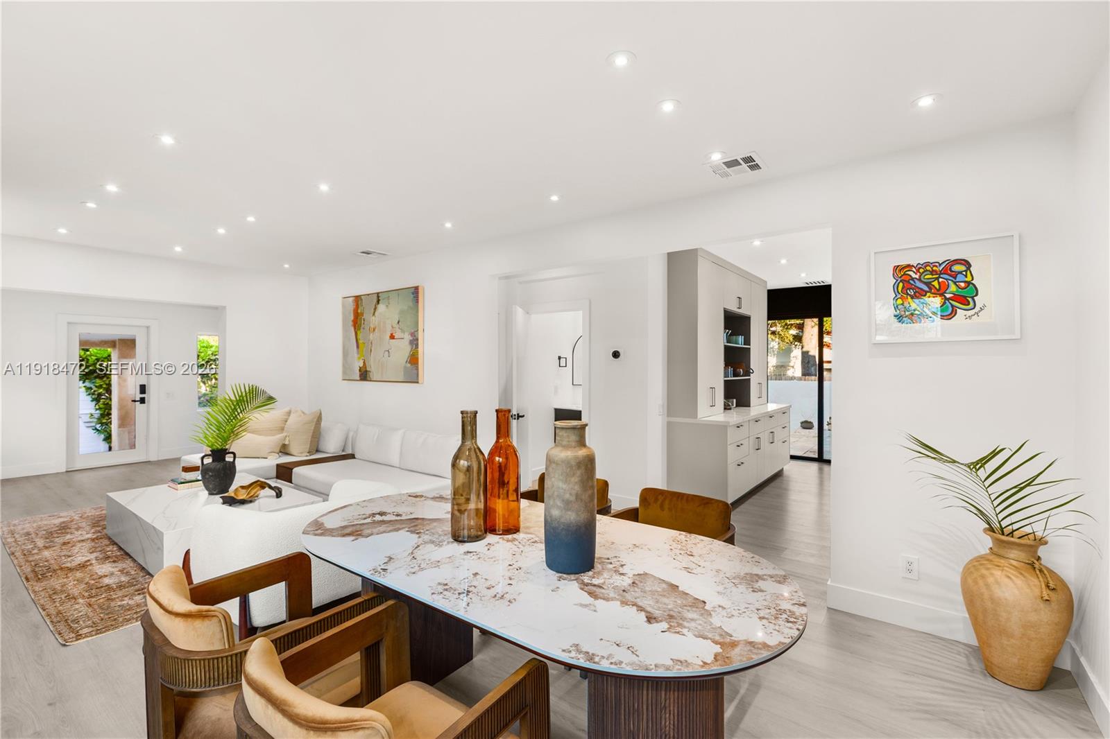 3616 SW 26th St Miami, FL 33133