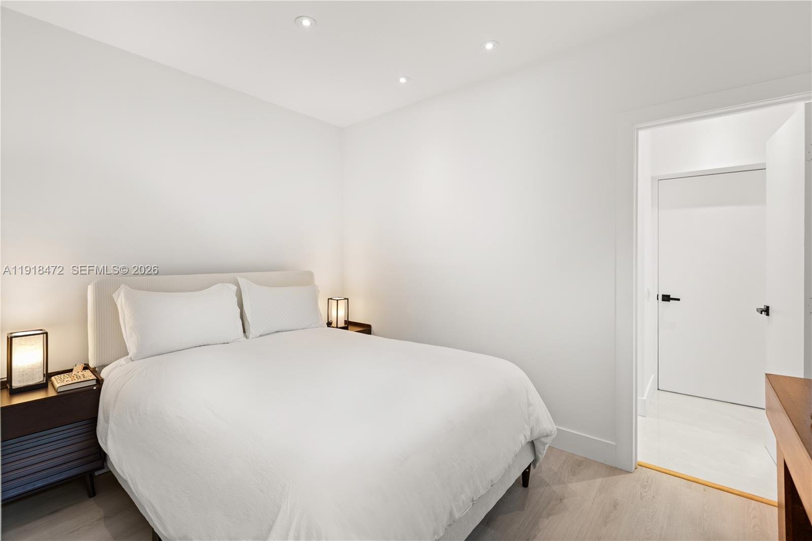 3616 SW 26th St Miami, FL 33133