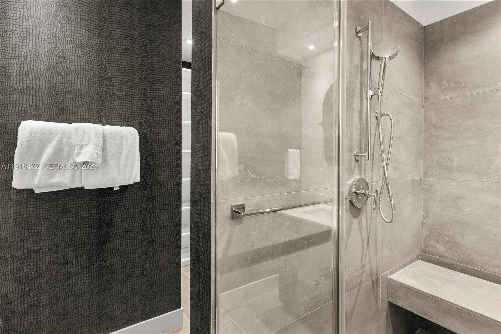 3616 SW 26th St Miami, FL 33133