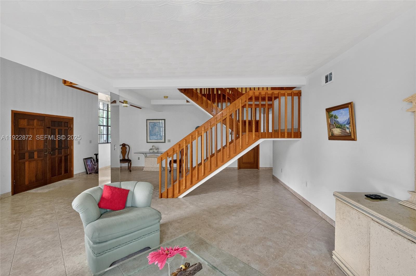 6611 SW 99th Ave Miami, FL 33173