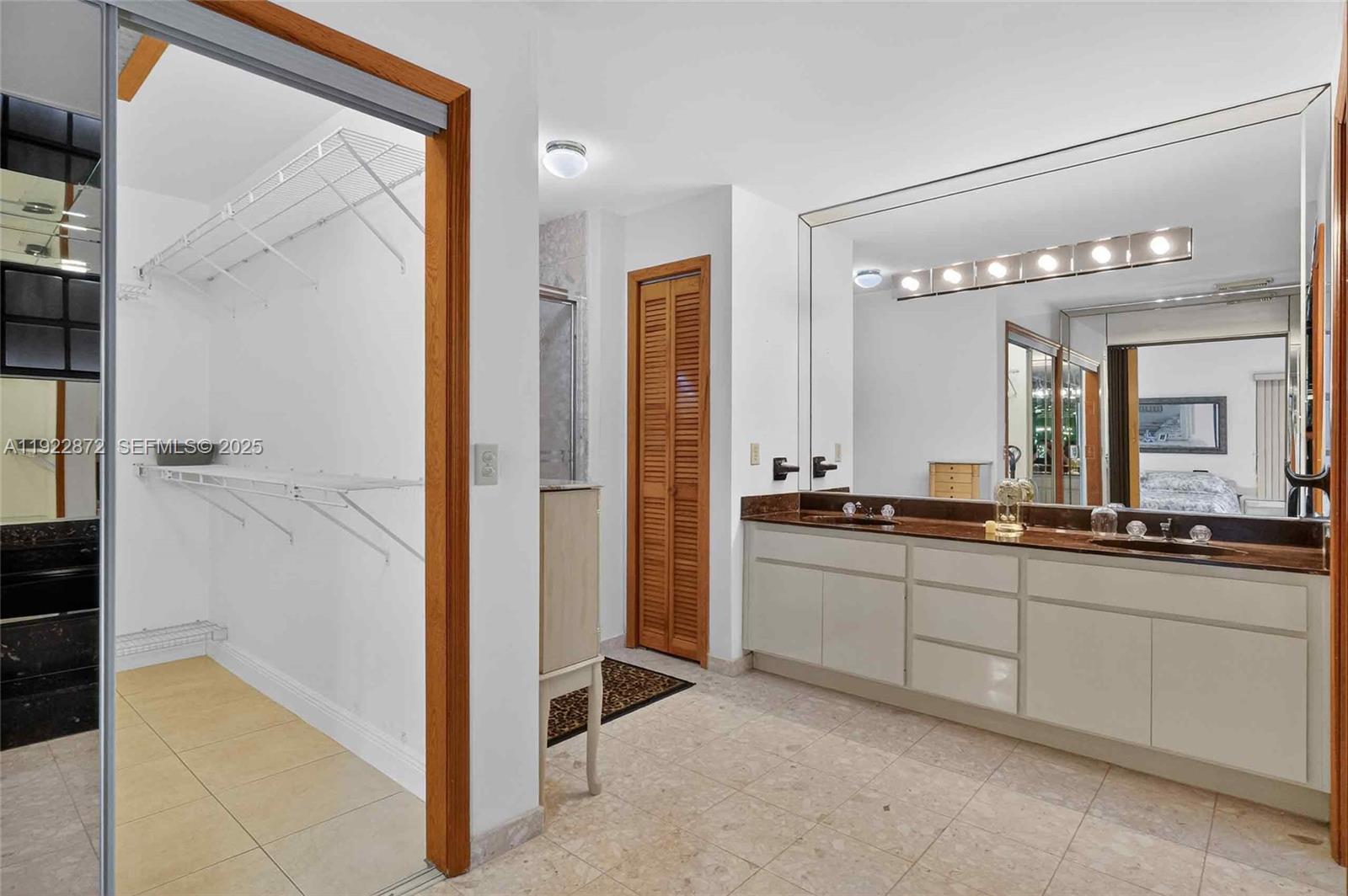 6611 SW 99th Ave Miami, FL 33173