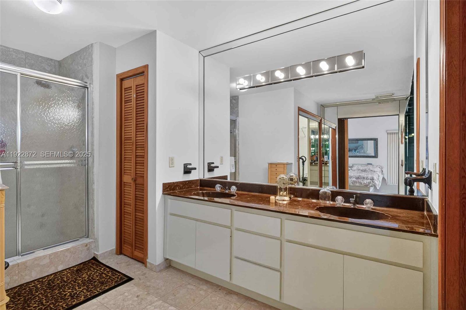 6611 SW 99th Ave Miami, FL 33173