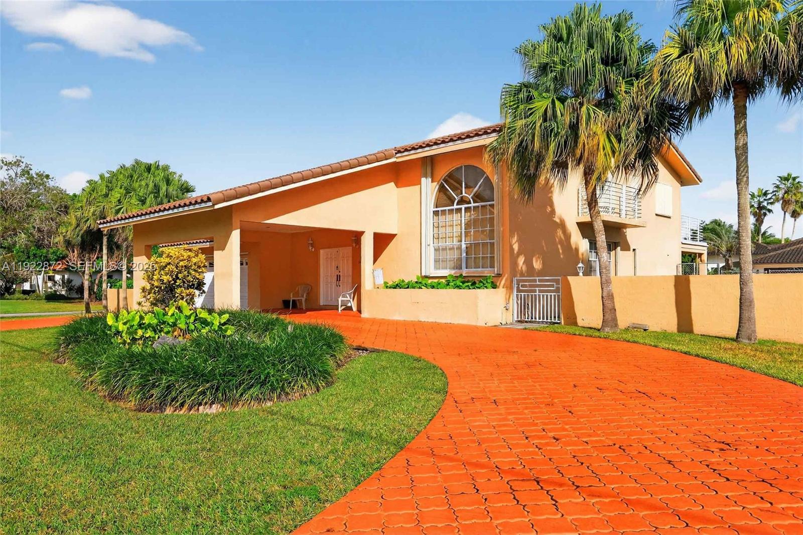 6611 SW 99th Ave Miami, FL 33173