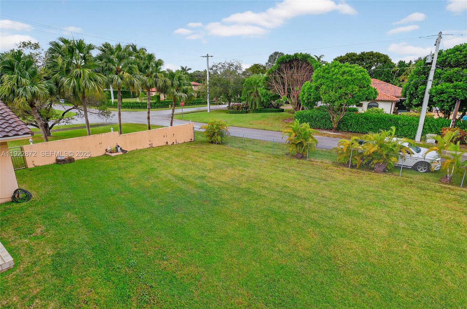 6611 SW 99th Ave Miami, FL 33173