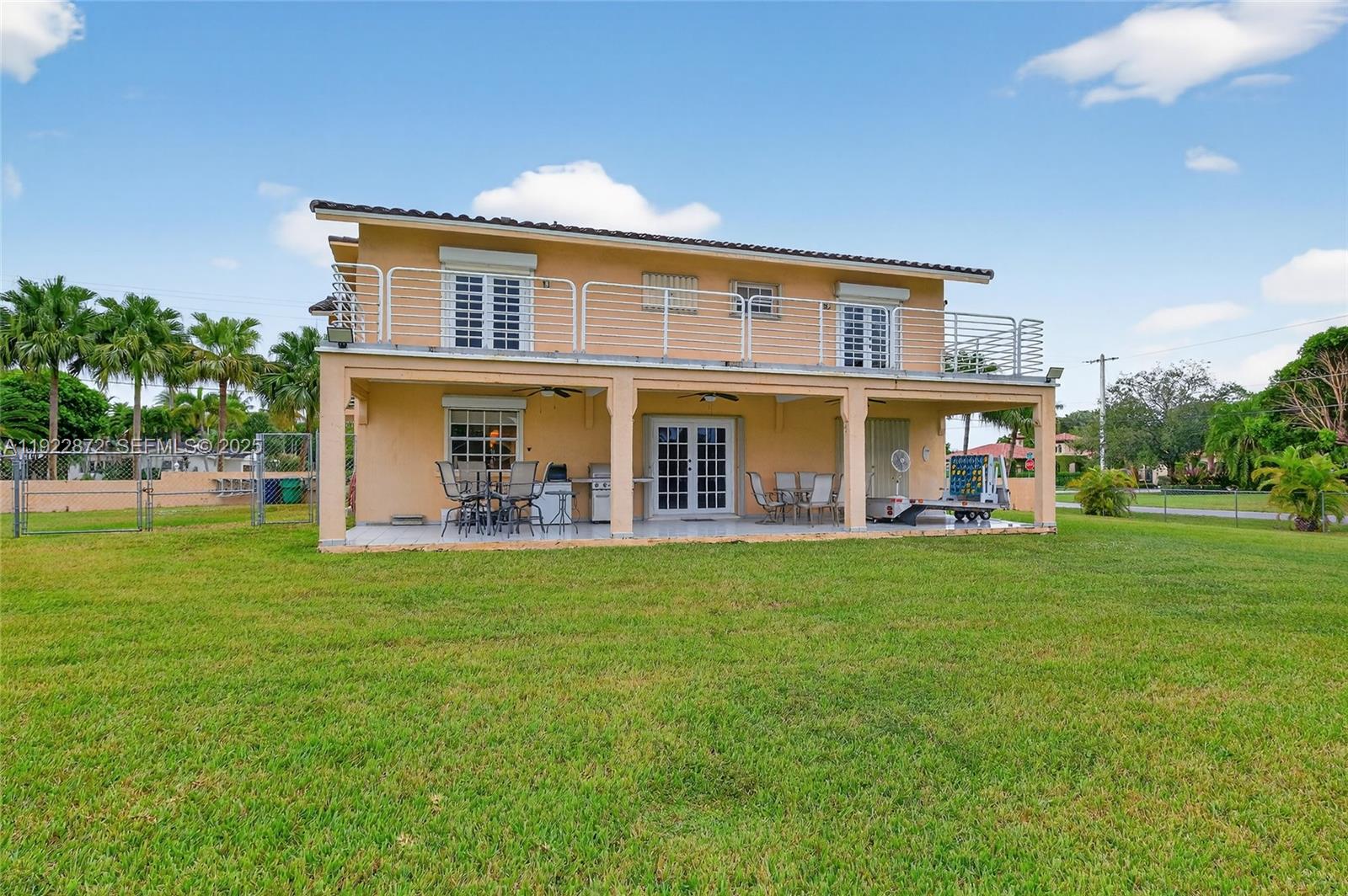 6611 SW 99th Ave Miami, FL 33173