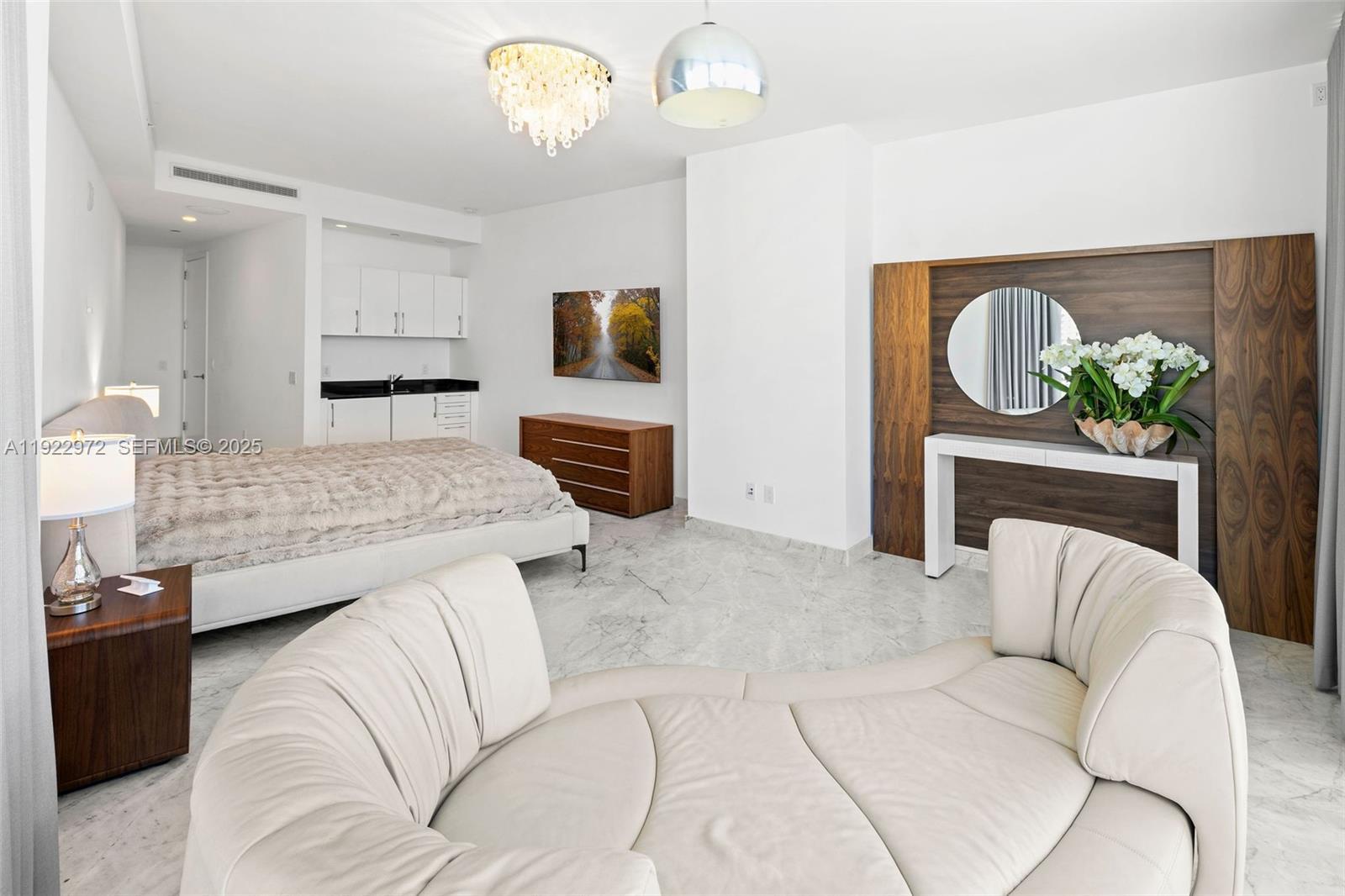 image Porsche Design Tower14