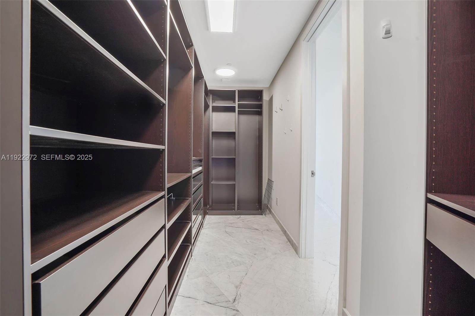 image Porsche Design Tower24