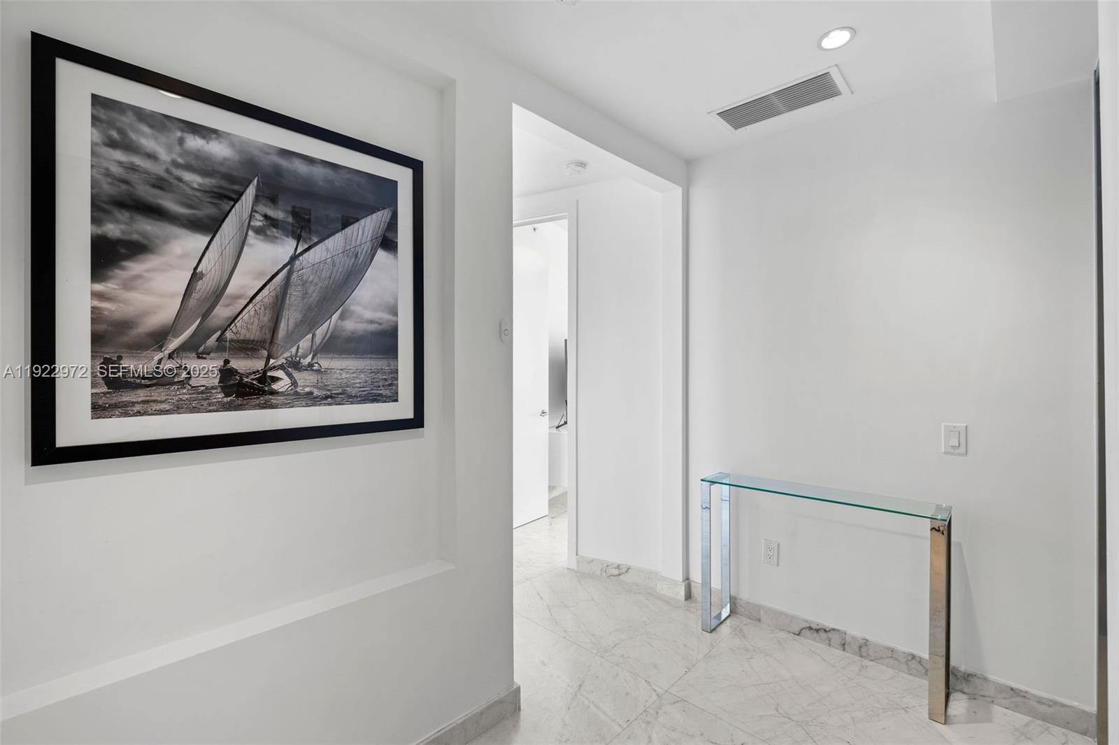 image Porsche Design Tower2