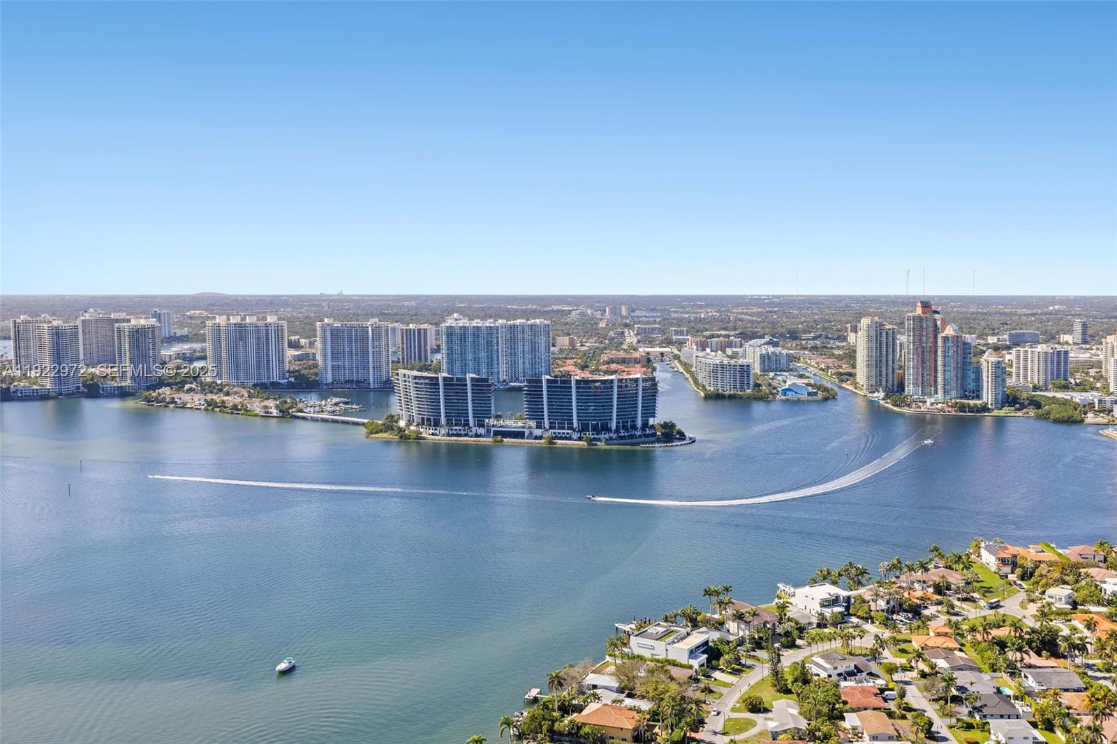 image Porsche Design Tower51