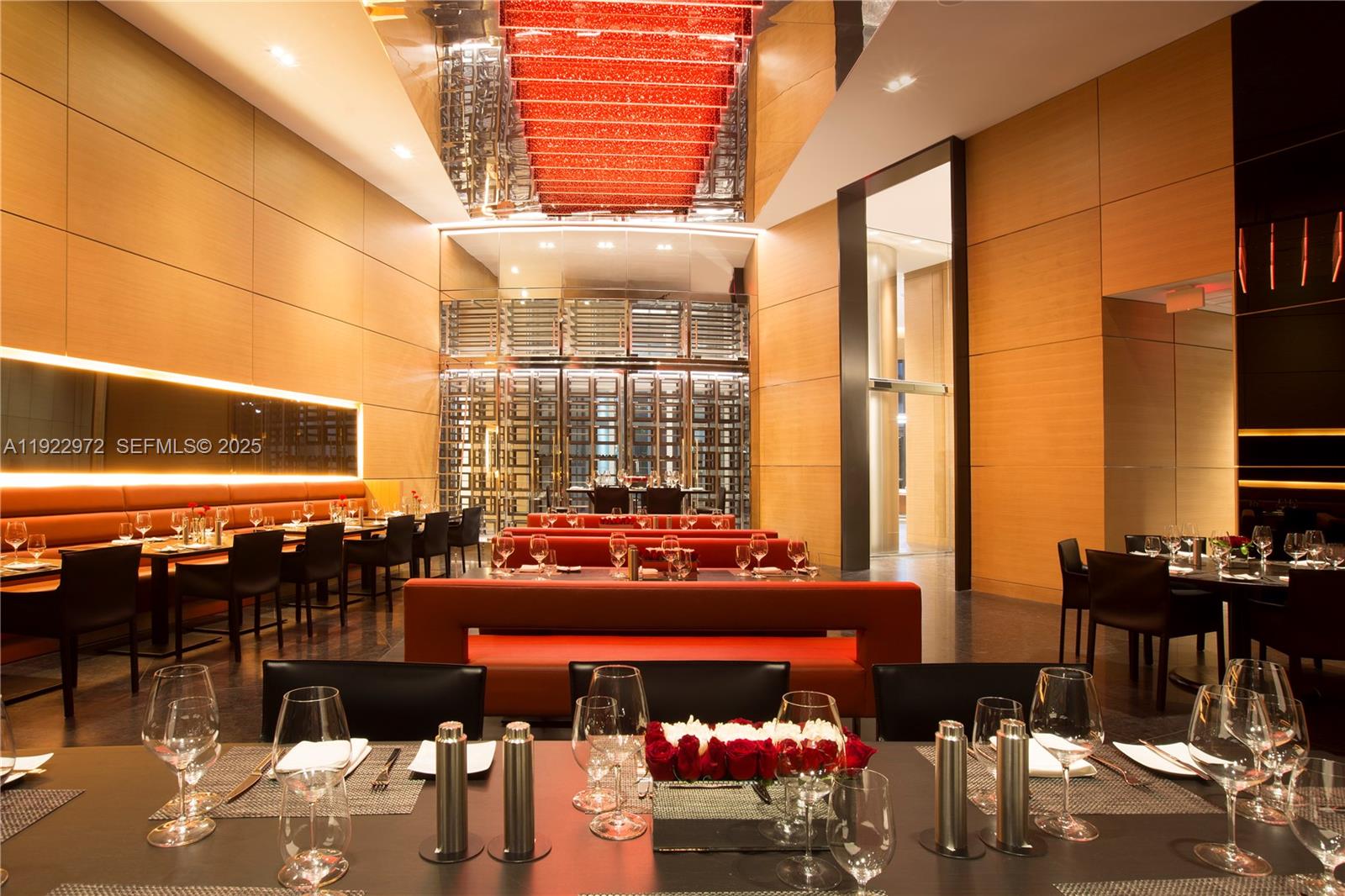 image Porsche Design Tower74