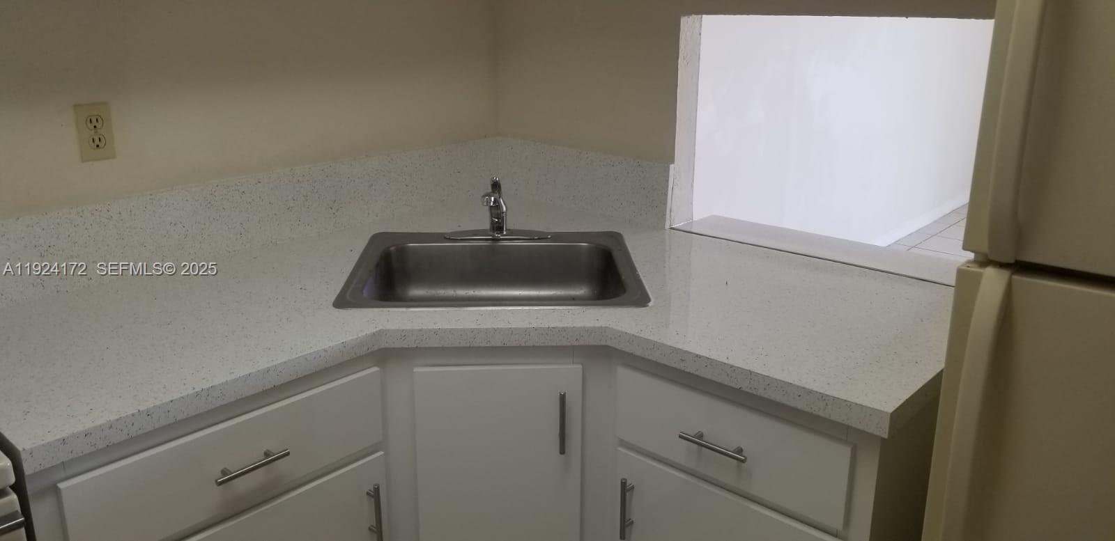 4550 NW 9th St #719E