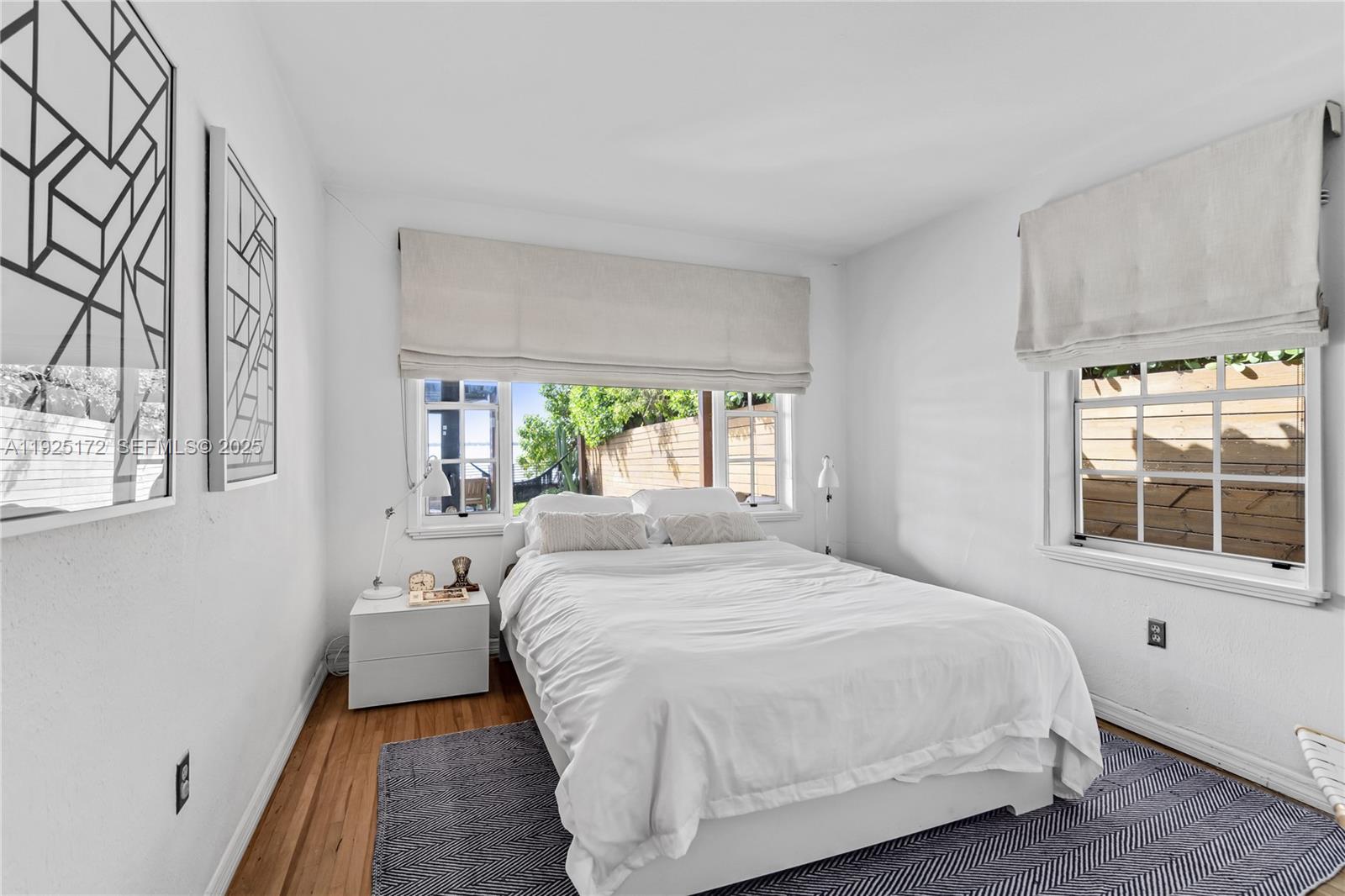 8 Century Ln Miami Beach, FL 33139