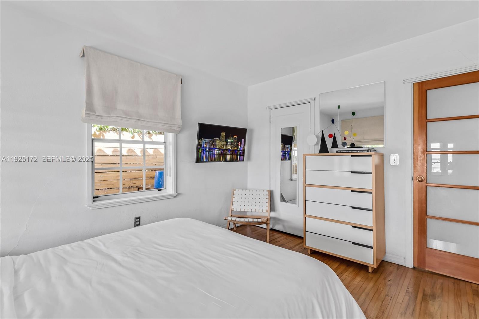 8 Century Ln Miami Beach, FL 33139