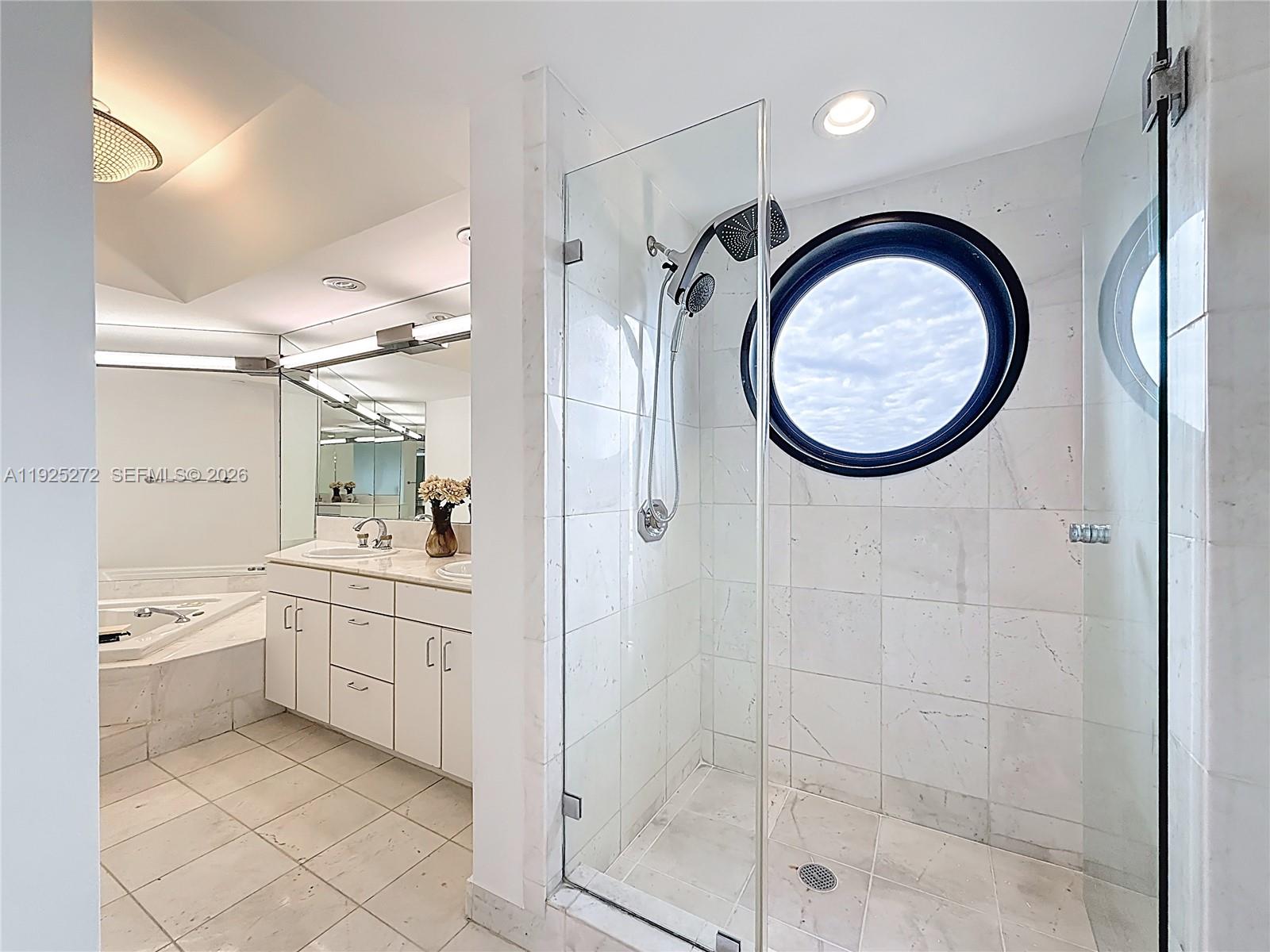 2800 Island Blvd #902 Aventura, FL 33160