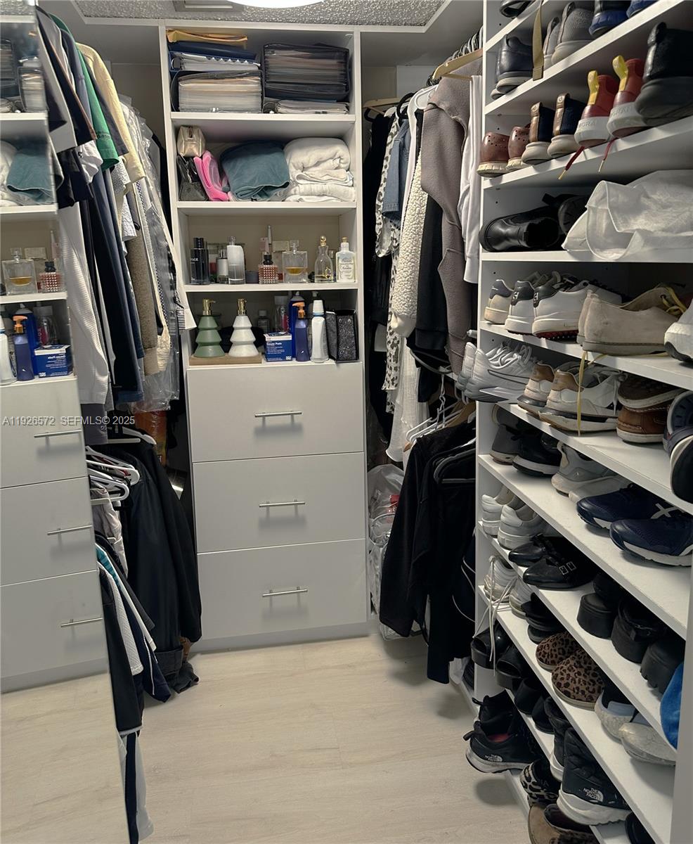 18000 N Bay Rd #603 Sunny Isles Beach, FL 33160