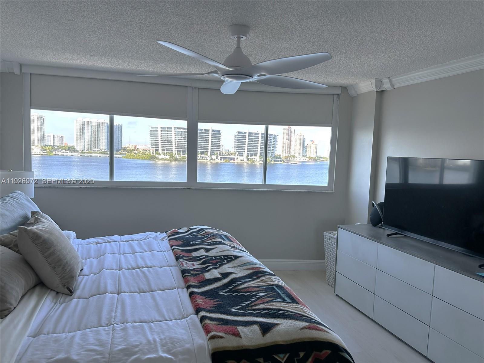 18000 N Bay Rd #603 Sunny Isles Beach, FL 33160