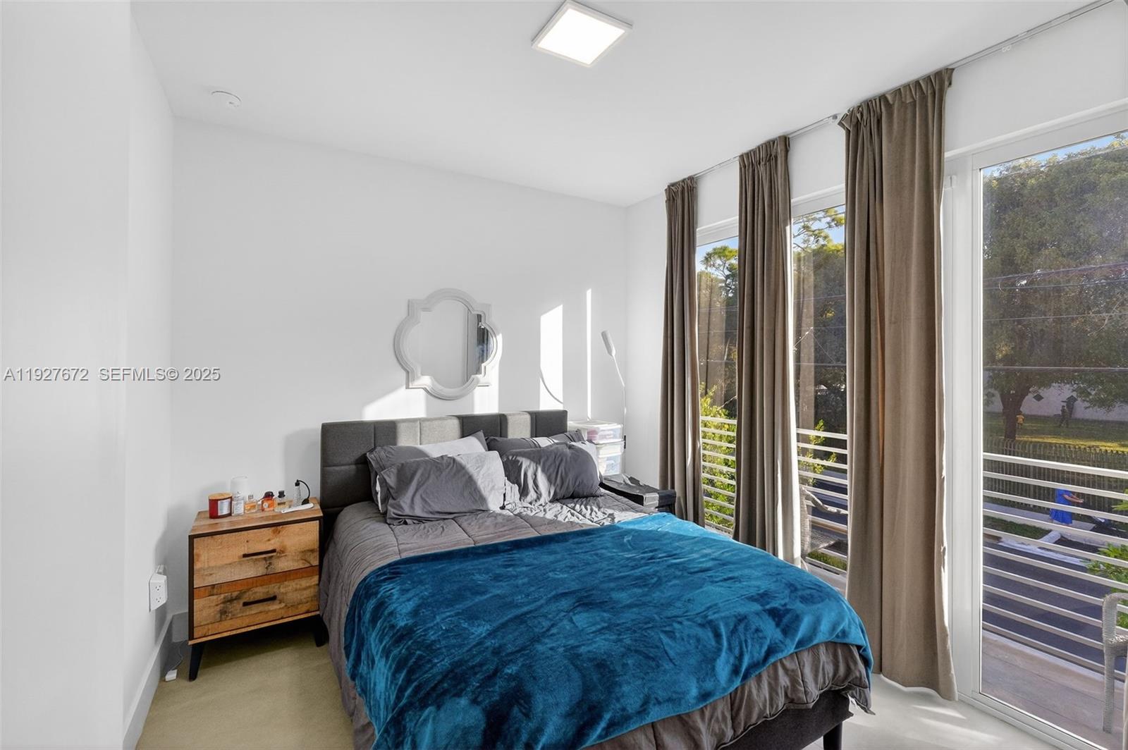 3525 Day Ave Coconut Grove, FL 33133