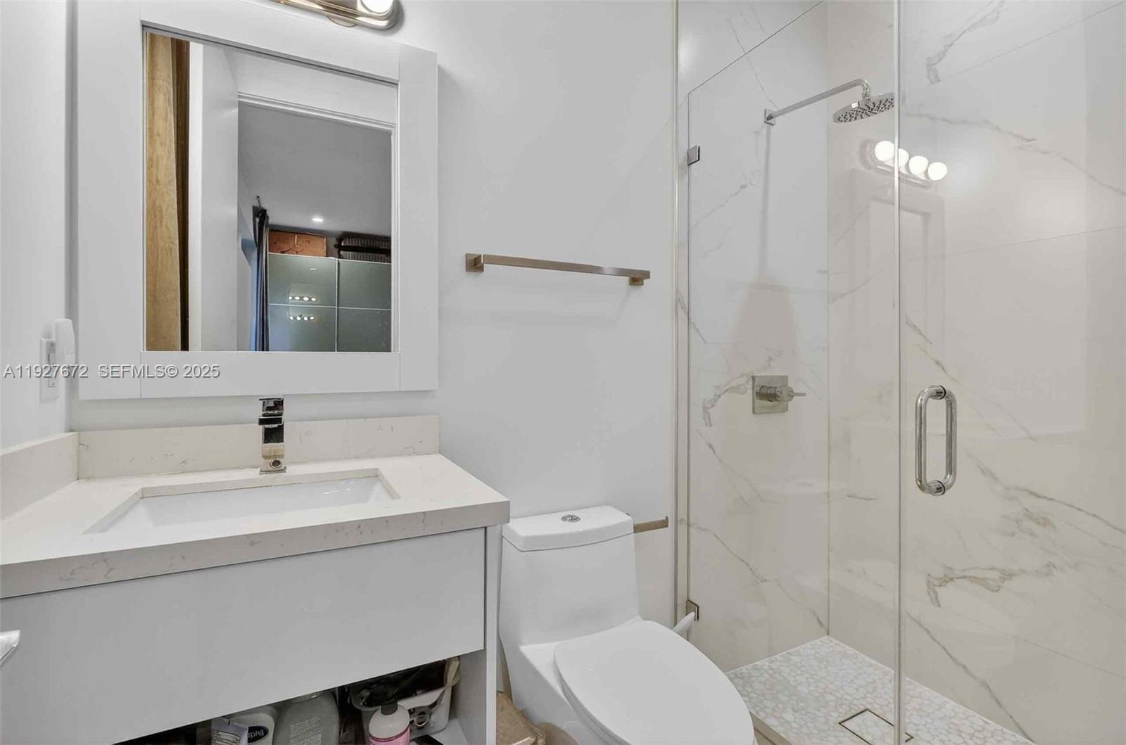 3525 Day Ave Coconut Grove, FL 33133