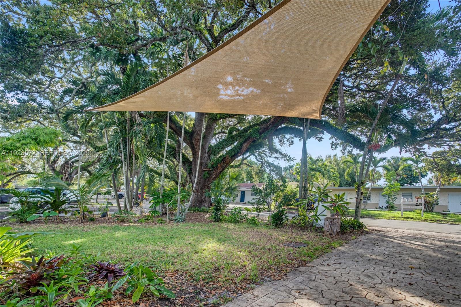 931 SW 29th St Fort Lauderdale, FL 33315