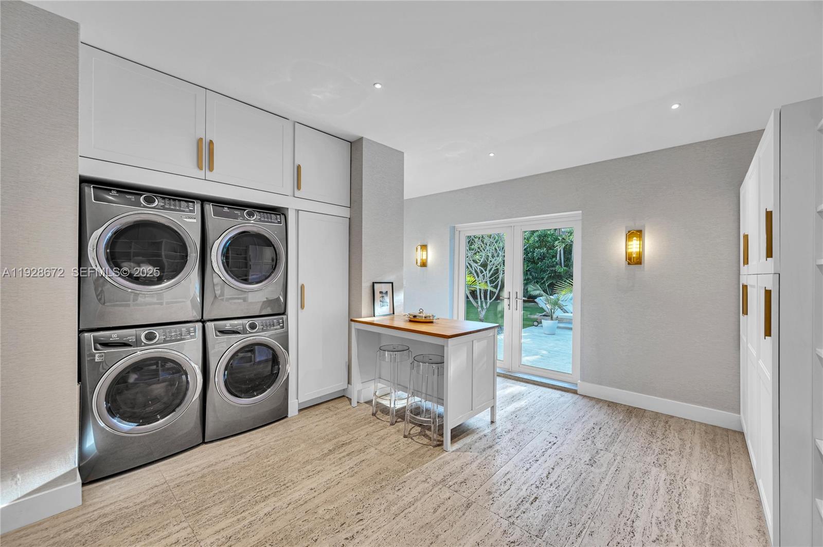 607 Melaleuca Ln Miami, FL 33137