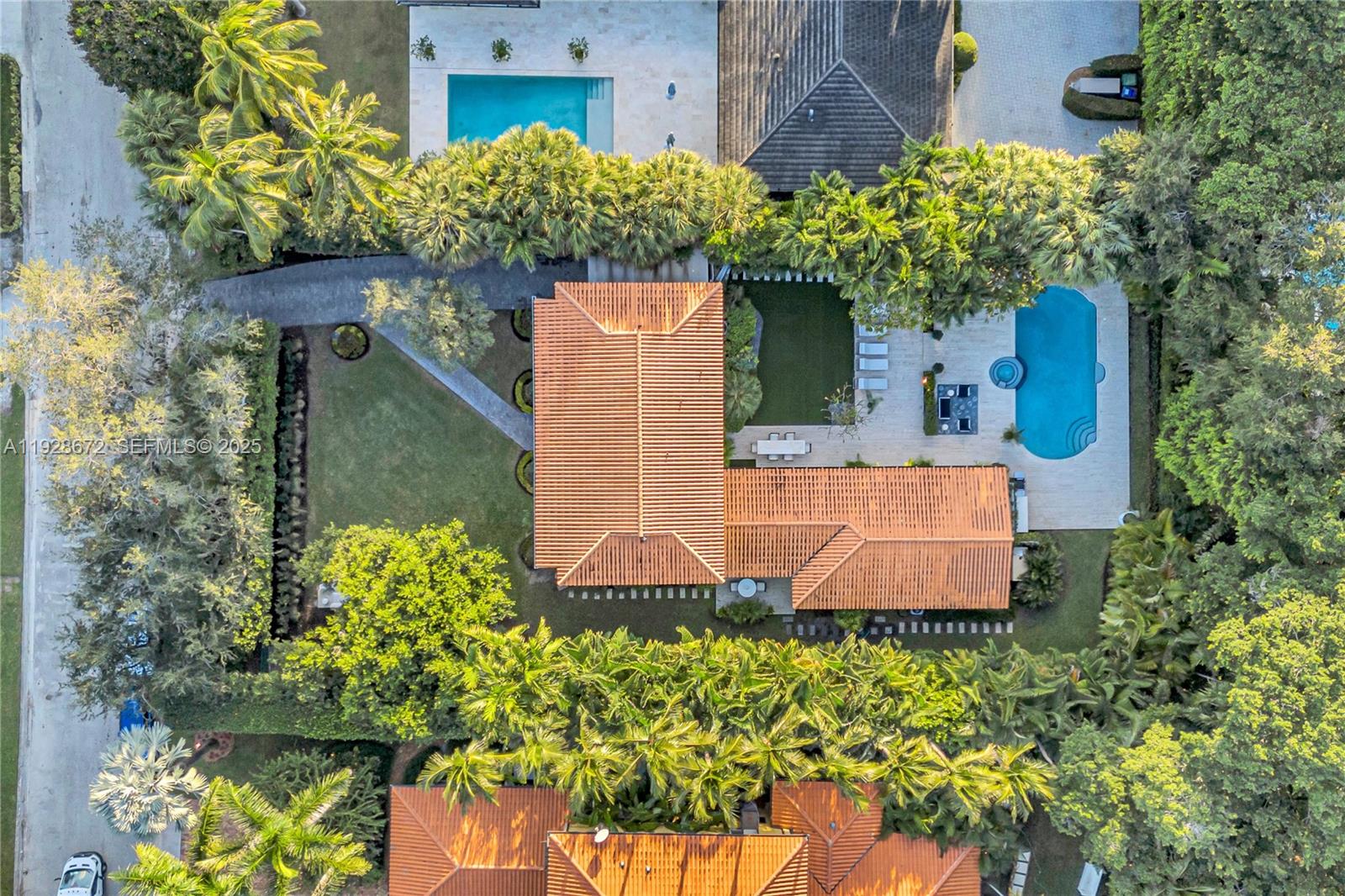 607 Melaleuca Ln Miami, FL 33137