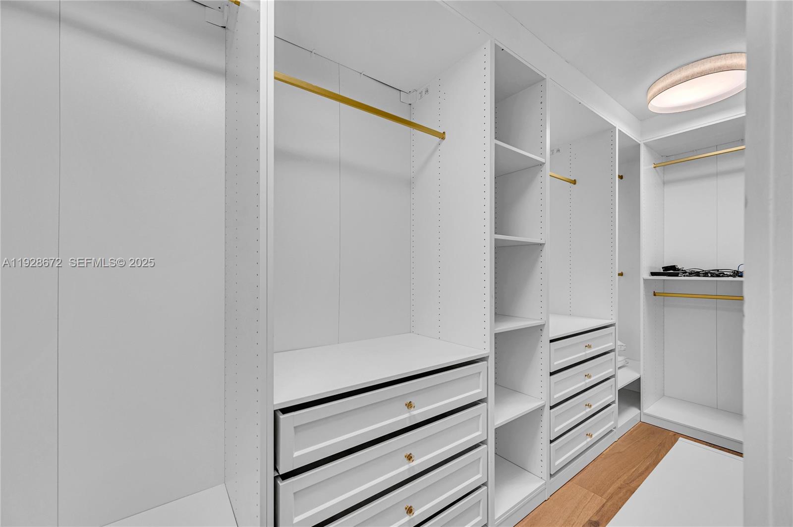 607 Melaleuca Ln Miami, FL 33137