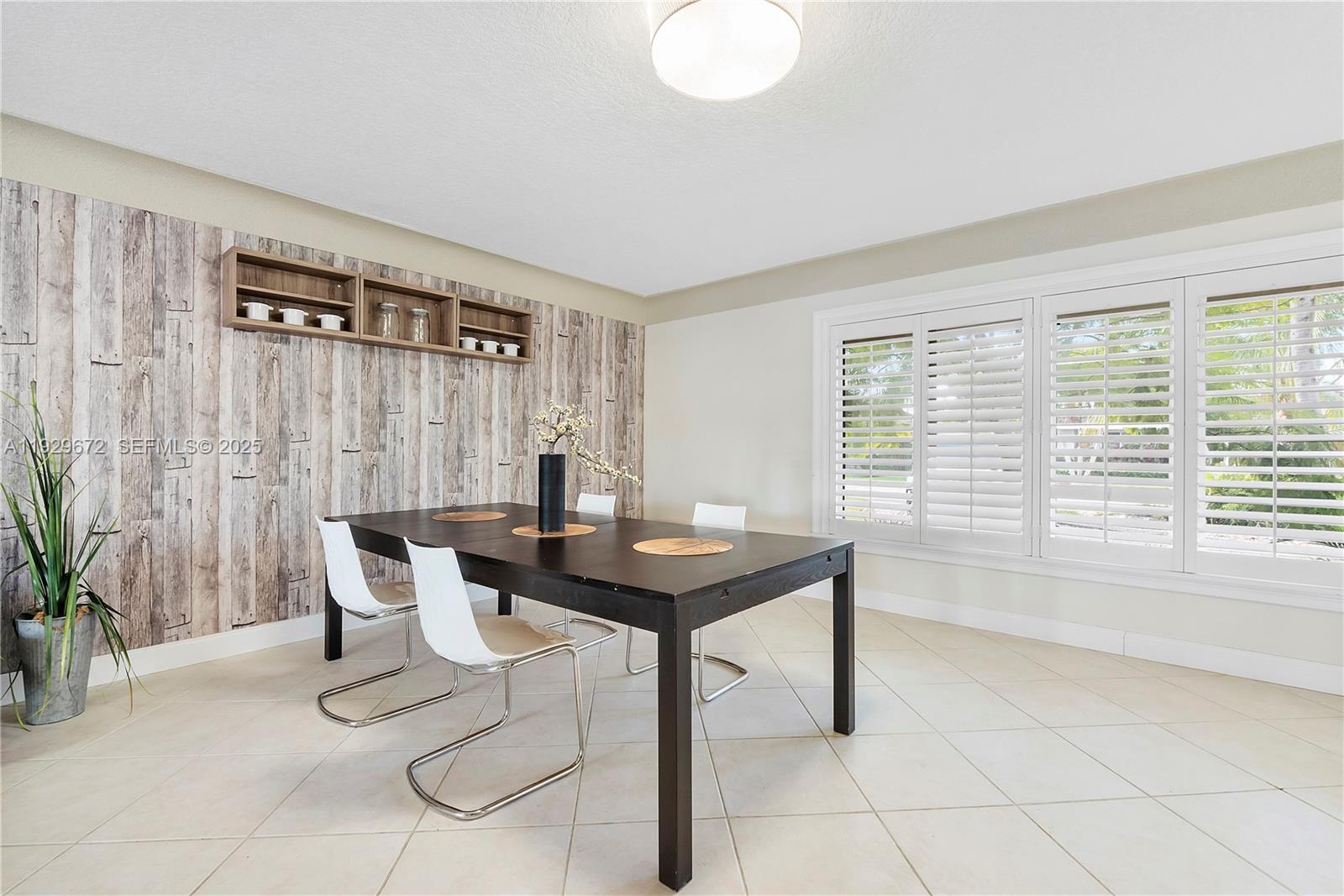 2751 NE 57th St Fort Lauderdale, FL 33308