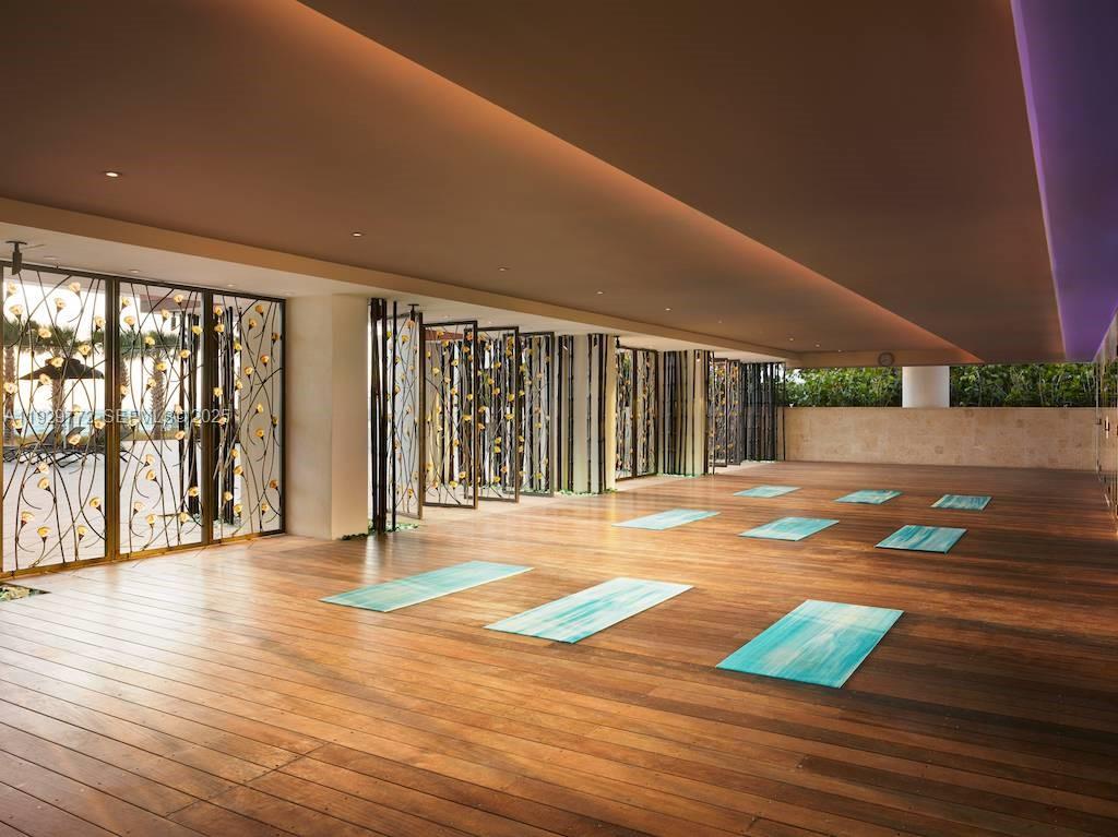 image The Carillon Center Tower34