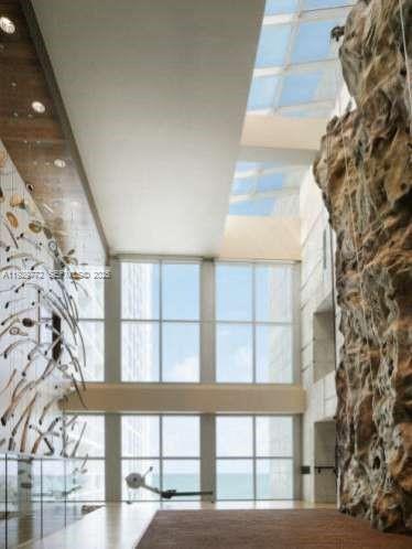 image The Carillon Center Tower37