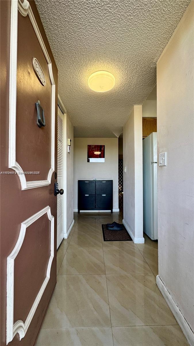 7060 Nova Dr #306C Davie, FL 33317