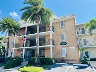450 Paradise Isle Blvd #302