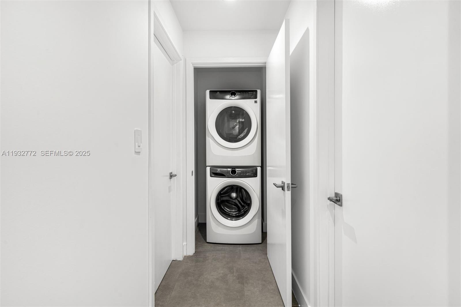 455 NE 39th St #202 Miami, FL 33137