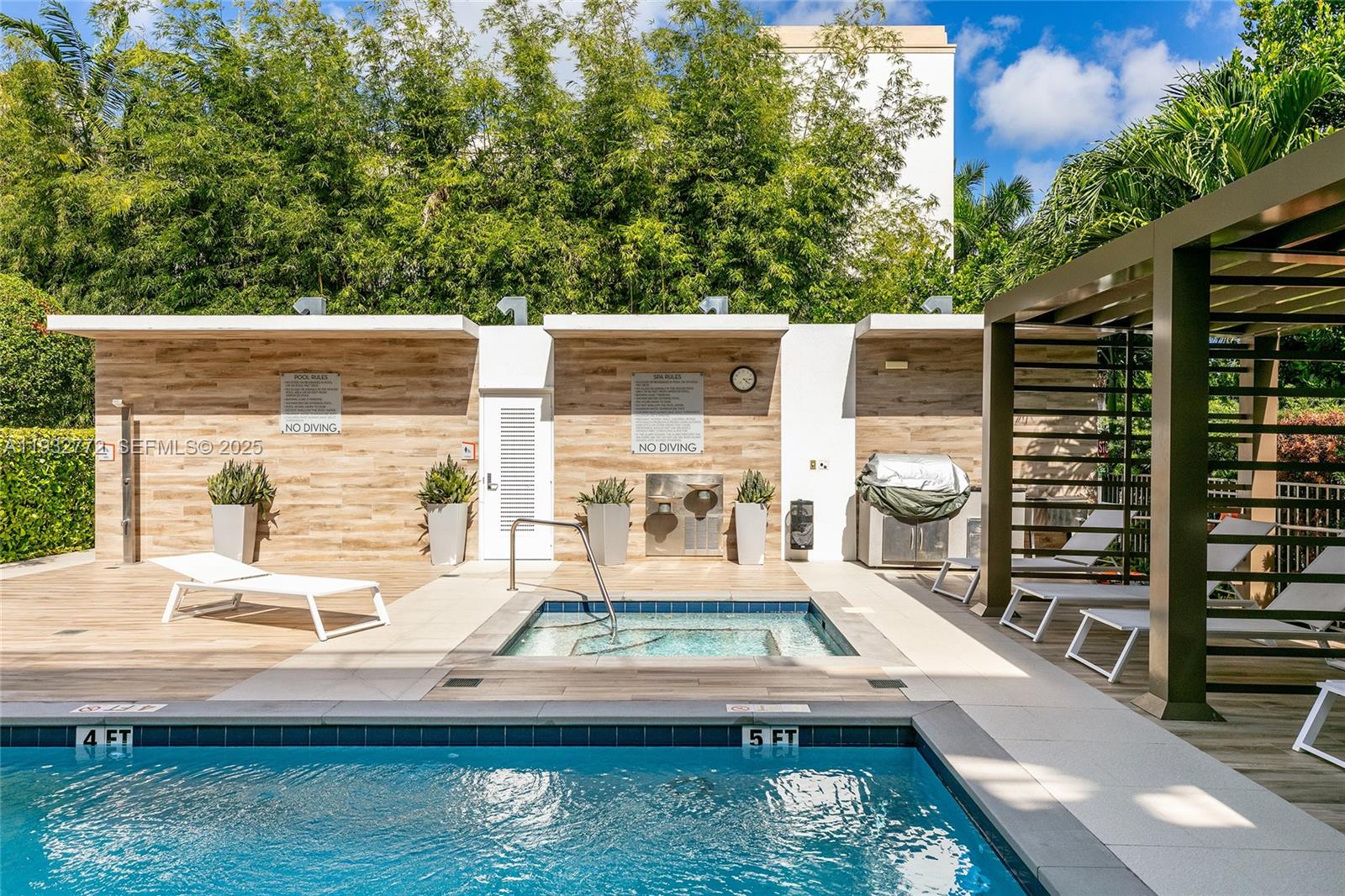 455 NE 39th St #202 Miami, FL 33137