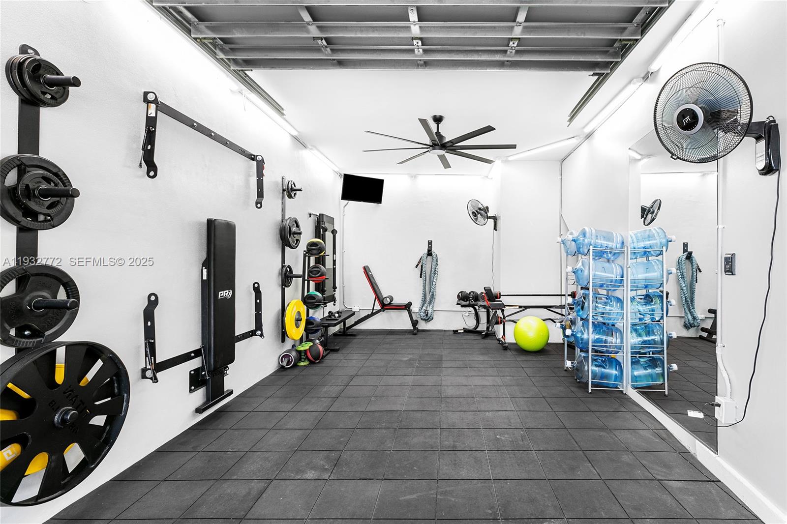 455 NE 39th St #202 Miami, FL 33137