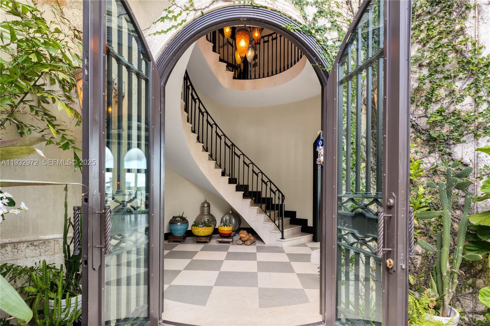 10330 W Broadview Dr Bay Harbor Islands, FL 33154