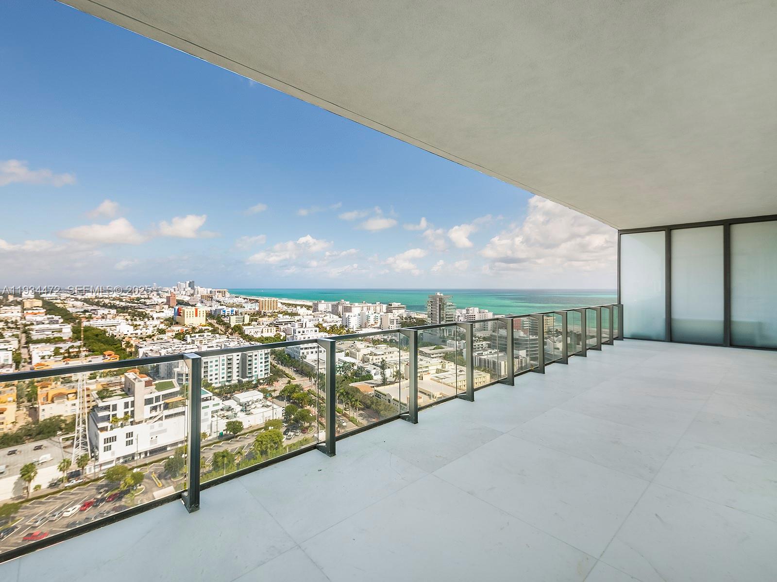 image Apogee South Beach21