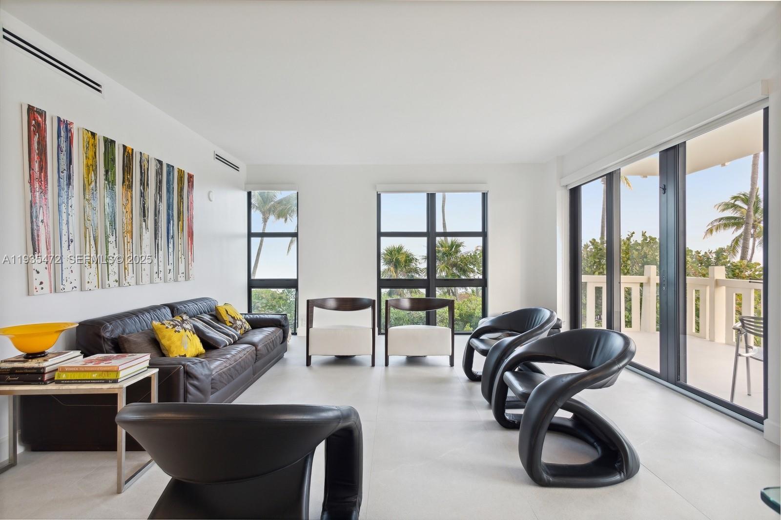 1111 Crandon Blvd #B101