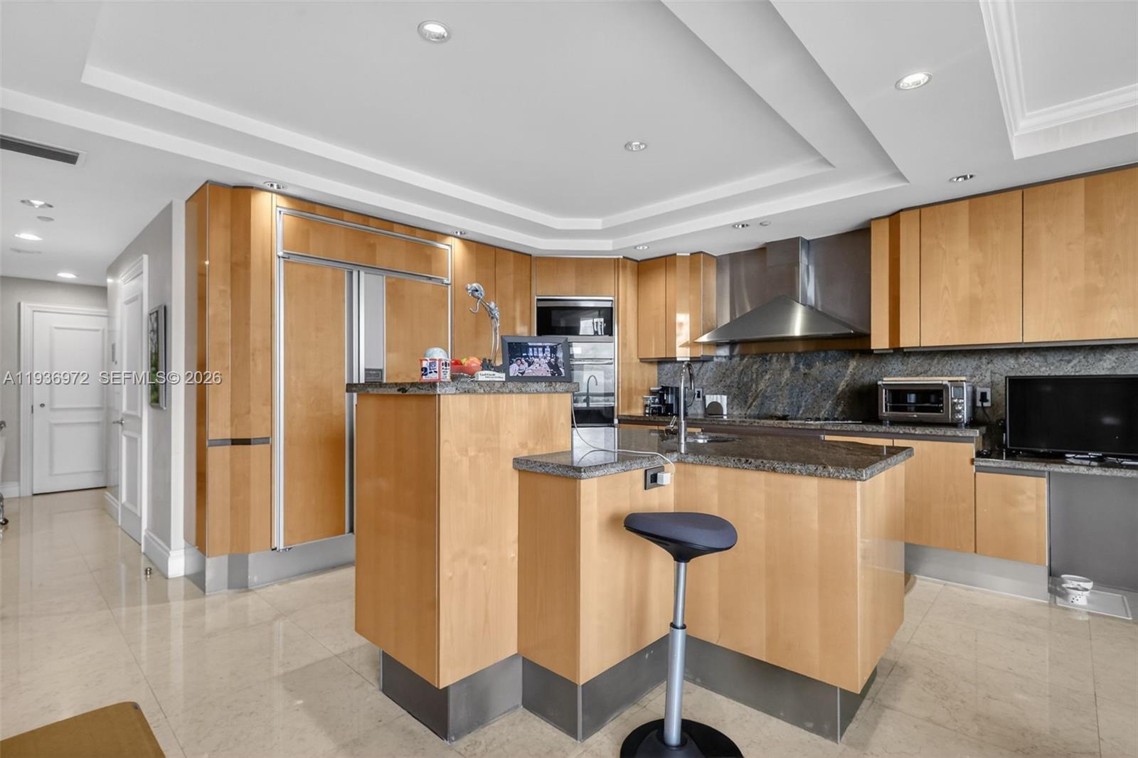 2600 Island Blvd #3006 Aventura, FL 33160